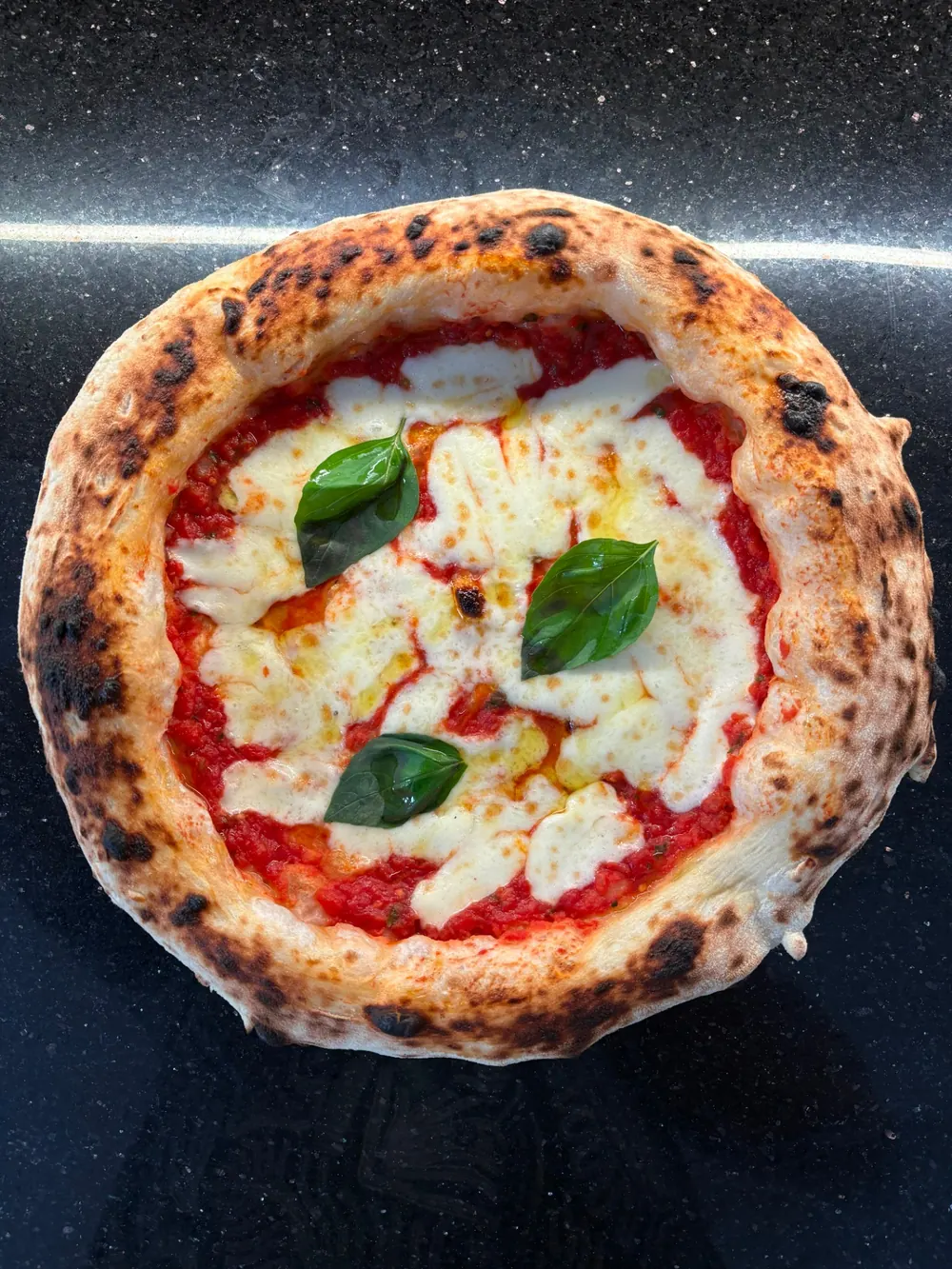 Pizza Napoletană